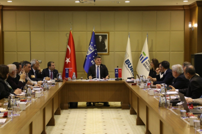Bursa'da 2025 Yılının Yol Haritası Üzerinde Fikir Alışverişi