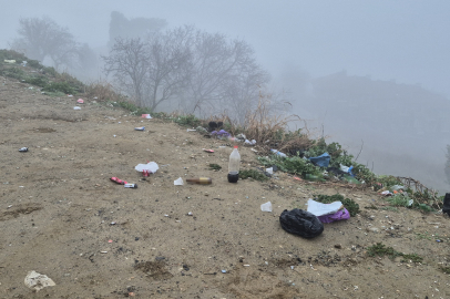 Tekirdağ'da Çırçır Tepe Çöplerle Kaplandı