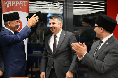 Başkan Oktay Yılmaz, Dünya Karapapak Türkleri Birliği Vakfı Bursa Buluşması'na katıldı