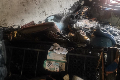 Ev Yangını Yürekleri Ağza Getirdi!