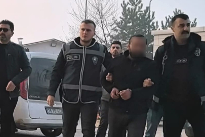 Evi Kundaklayıp Jandarmaya 24 Saat Direnmişti!