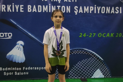 Genç Badmintoncudan Madalya!