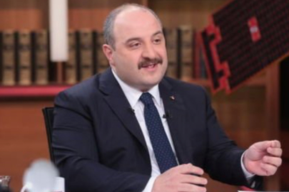 Mustafa Varank'tan Özgür Özel’e : "CHP, askeri vesayetle siyaset yapmayı marifet sanıyor"