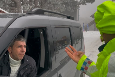 Uludağ'a Çıkmak İsteyince Jandarma Engeline Takıldı