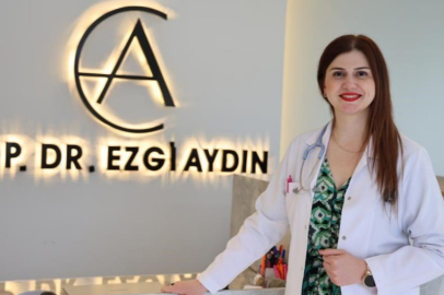 Uzman Dr. Aydın, doğumdan sonra bir haftada içinde geçmeyen lekeler için uzmana başvurun