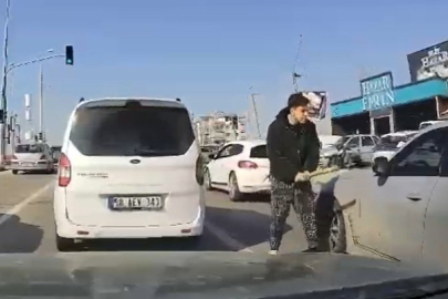 Trafikte Beyzbol Sopalı Dehşet Anları!