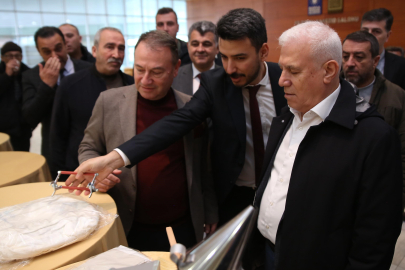 Bursa Büyükşehir Belediyesi  ‘Arı Yetiştiriciliği ve Sağlığı’ Paneli Düzenlendi