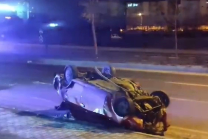 Alkollü Sürücüler Çarpıştı: 4 Yaralı