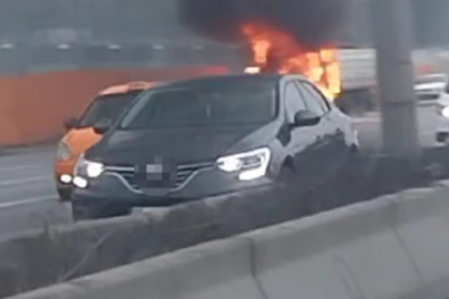 Arızalanan Kamyon Alev Alev Yandı