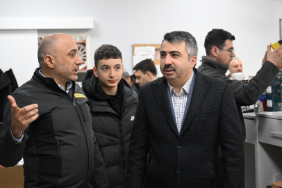 Oktay Yılmaz, Otosansit’i Ziyaret Ederek Esnafın Görüş ve Taleplerini Dinledi