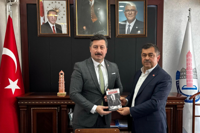 Ercan Özel, Saadet Partisi İlçe Başkanı Ahmet Şengün'ü Ağırladı