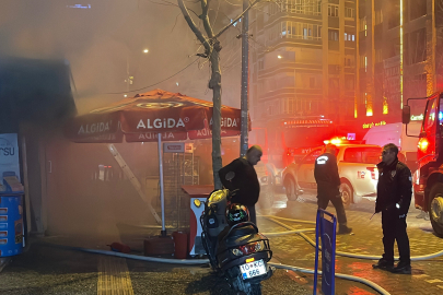 Büfede Çıkan Yangın Panik Yarattı