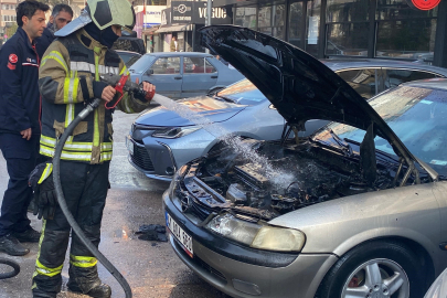 Park Halindeki Otomobil Alevlere Teslim Oldu