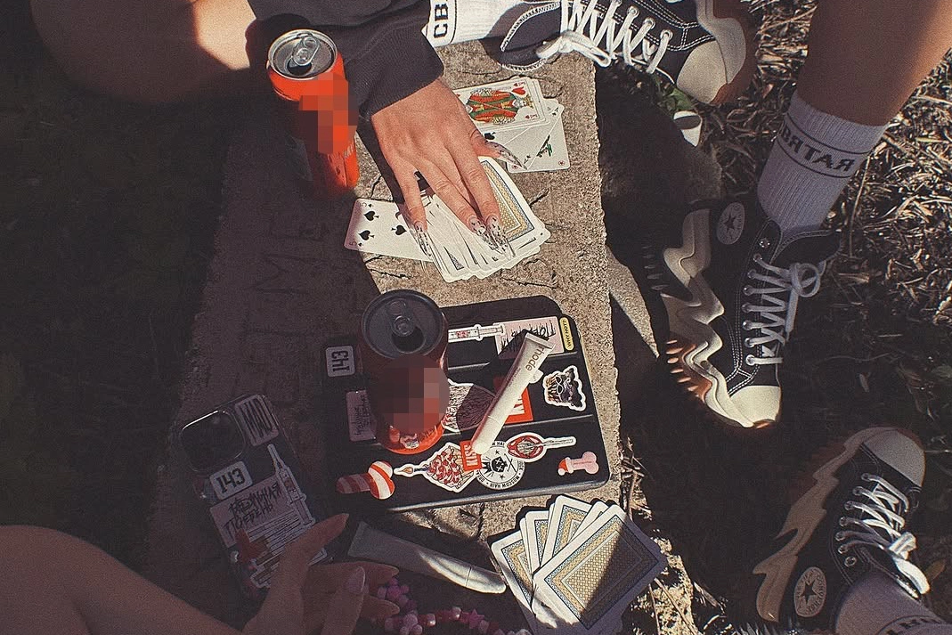 Mezarlıkta öyle bir paylaşım yaptılar ki...