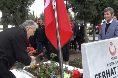 Bursa Valiliği, Hamitler Garnizon Şehitliği'nde Tören Düzenledi