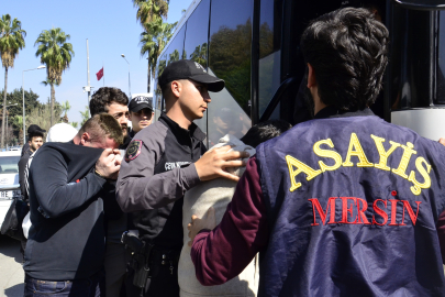 Mersin'de 120 Milyon Tl Dolandırdılar