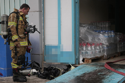 Marketin deposundaki jeneratör bomba gibi patladı, mahalle ayağa kaldırdı