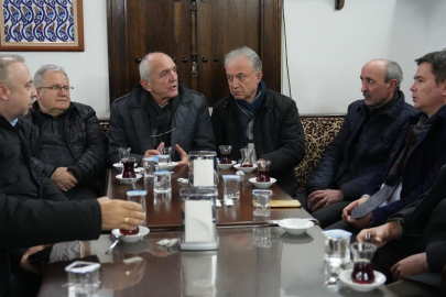 Başkan Erkan Aydın, Mollagürani mahallesi sakinleriyle birlikte iftar açtı