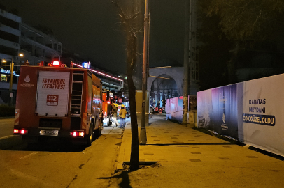Beyoğlu'nda Tarihi Camide Yangın