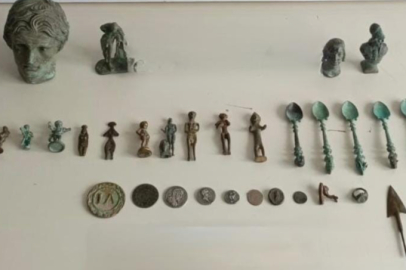 İnegöl'de Operasyonda Roma Dönemine Ait Çok Sayıda Tarihi Eser Ele Geçirildi