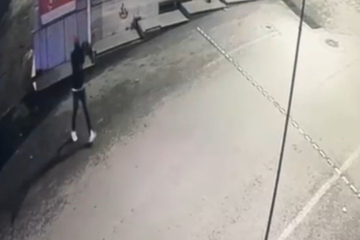 Etrafı Kolaçan Edip Kıraathaneye Kurşun Yağdırdı