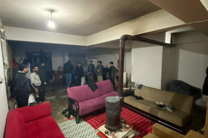 Bursa’da Kaçak Göçmenlere Yer Temin Eden Şebekeye Operasyon: 7 Kişi Gözaltında!