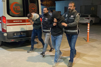 Kuyumculara Sahte Altın Satmışlardı...