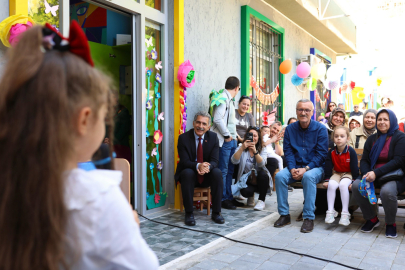 Gemlik’te 23 Nisan Neşesi Miniklerle Buluştu