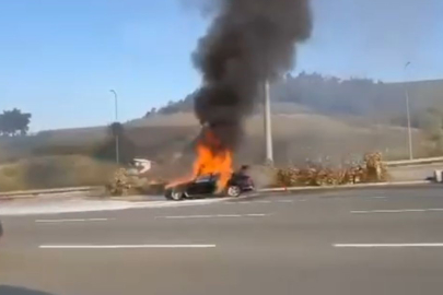 Otomobil Alev Alev Yandı