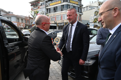 Karacabey’de Yeni Dönem: Başkan Karabatı, AK Parti Teşkilatıyla İlk Kez Bir Araya Geldi