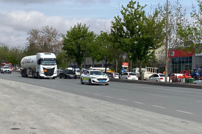 Tanker, patlama tehlikesi sebebiyle polis ve itfaiye eşliğinde şehir dışına çıkarıldı