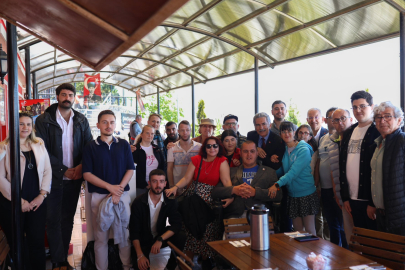 Gemlik’te Engelliler Haftası'na Anlamlı Buluşma: Fayton Kafe'de Dayanışma Kahvaltısı