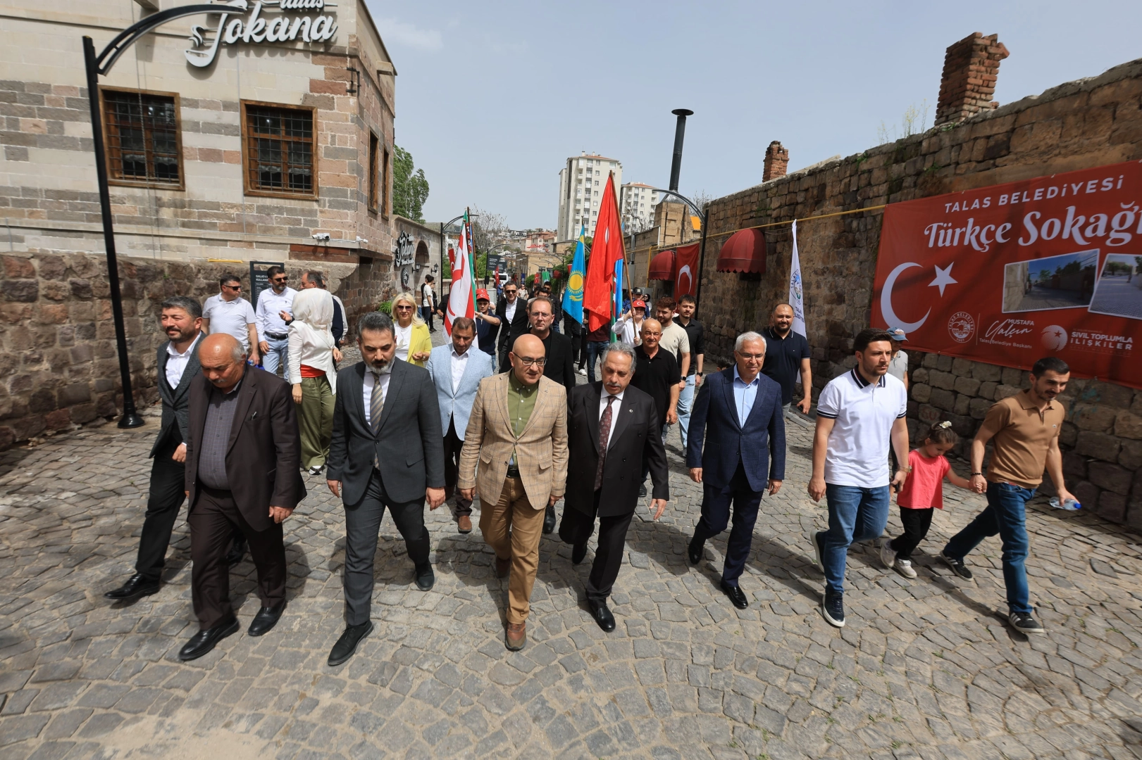 İlk kez Türkçe Sokağı açıldı! İşte o sokak!