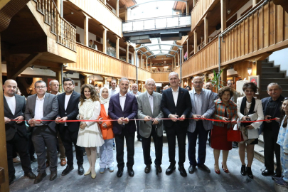 İnegöl’de “Taşın Kalbi” Sergisi Ziyarete Açıldı