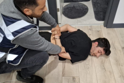 Lüks ofisleri çağrı merkezine çeviren dolandırıcılık şebekesi çökertildi