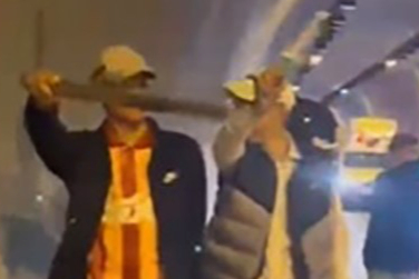 Döner bıçaklı şampiyonluk kutlaması harekete geçirdi!