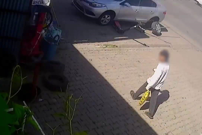 Evin bahçesinde, masa üstünde duran paraları çaldı, polisten kaçamadı