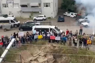 Gemlik'de Yürekleri Isıtan Bir Veda Anı Yaşandı