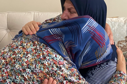 Öyle bir tuzak kurdular ki kendi eliyle evini dolandırıcılara sattı, kaldırım taşıyla telefonunu kırdı