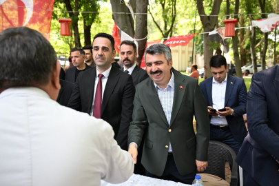 Yıldırım Belediye Başkanı Oktay Yılmaz, MHP İl Başkanlığı Bayramlaşma Programına Katıldı