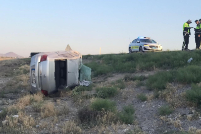 Otomobil Kontrolden Çıkıp Takla Attı: 3 Yaralı