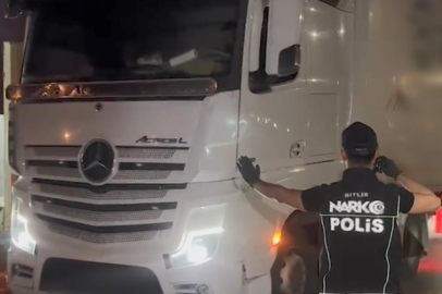 Yok Artık! Salça İçine Uyuşturucu Saklamışlar