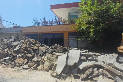 Yalova'da vahşet! Alkol aldığı arkadaşının boğazını kesti