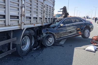 Lastiği Patlayan Araç Dehşet Saçtı!