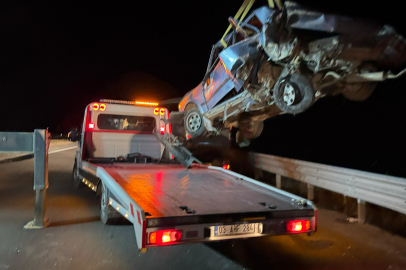 Minibüsün Çarptığı Otomobil Şarampole Girerek Parçalandı