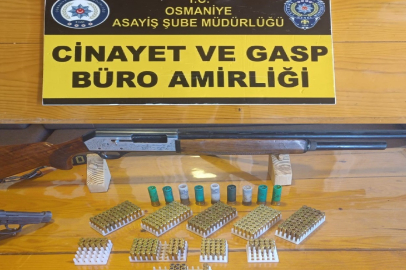 Şüpheli Şahıslar Polisten Kaçamadı!