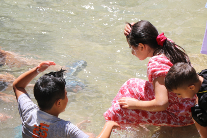 Hava sıcaklığı en fazla çocukları tehdit ediyor