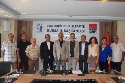 CHP Bursa İl Başkanlığı’nda Atatürkçü Düşünce Derneği Ziyareti