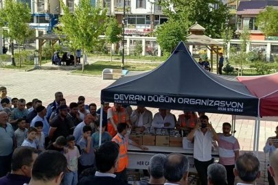 Aşure Etkinliği Vatandaşları Bir Araya Getirdi