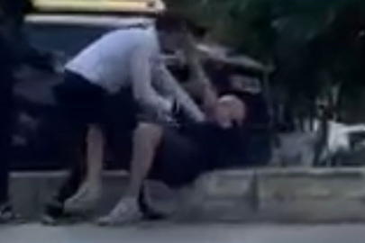 Yol Verme Tartışması Kavgaya Dönüştü